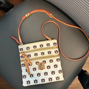 Auburn Dooney & Bourke crossbody purse